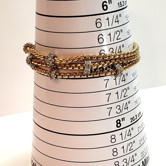 Gold and Silver tone Bracelet - Picture 6 of 7